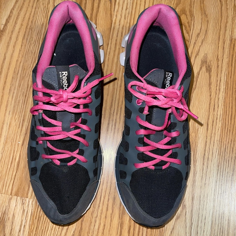 Barely used Reebox sneakers